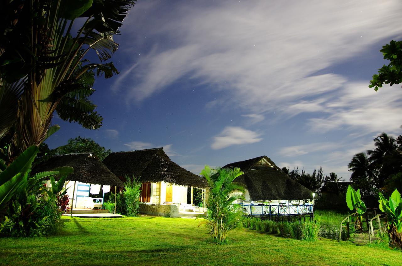Hotel Le Lagon Foulpointe Екстериор снимка