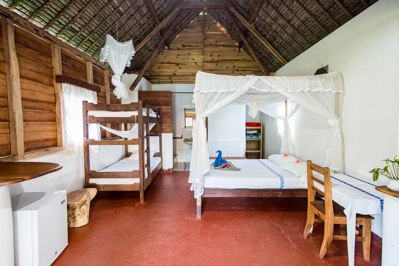 Hotel Le Lagon Foulpointe Екстериор снимка